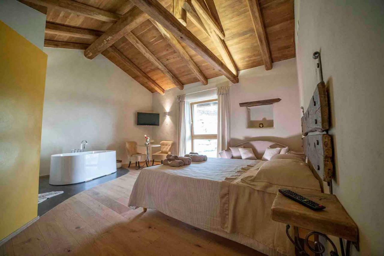 Tenuta Armonia Clavesana Buitenkant foto